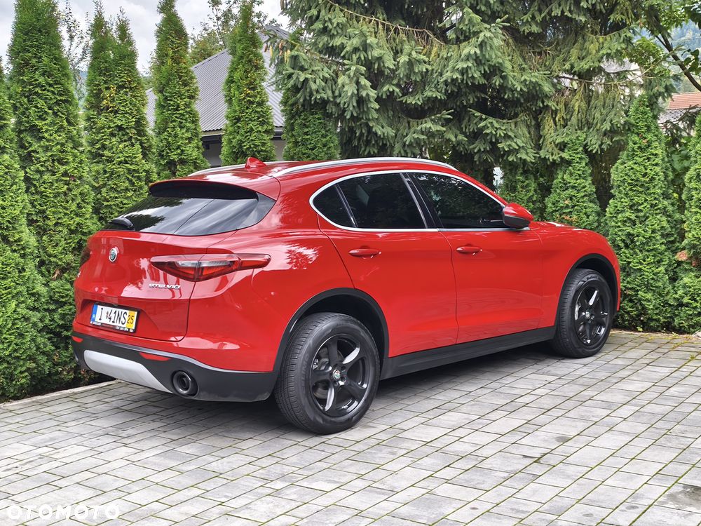 Alfa Romeo Stelvio 2.0 Turbo TI Q4 - 3