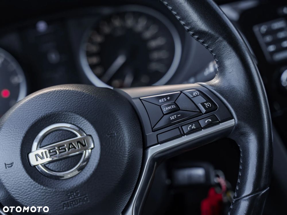 Nissan Qashqai 1.5 dCi N-Connecta - 40