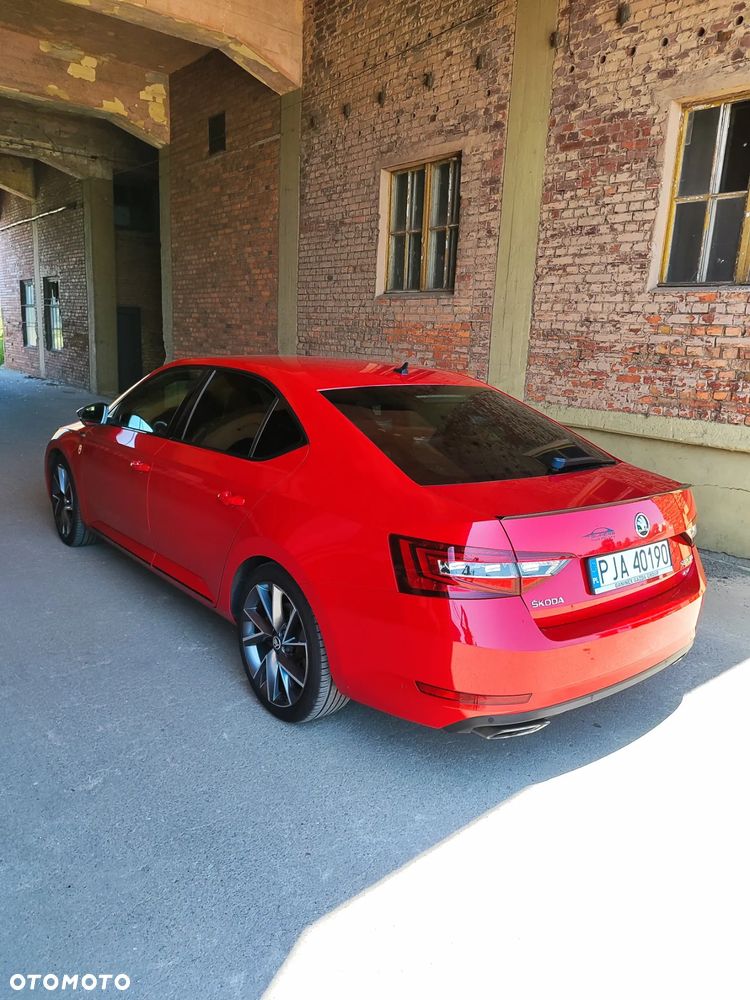 Skoda Superb 2.0 TSI 4x4 Sportline DSG - 15
