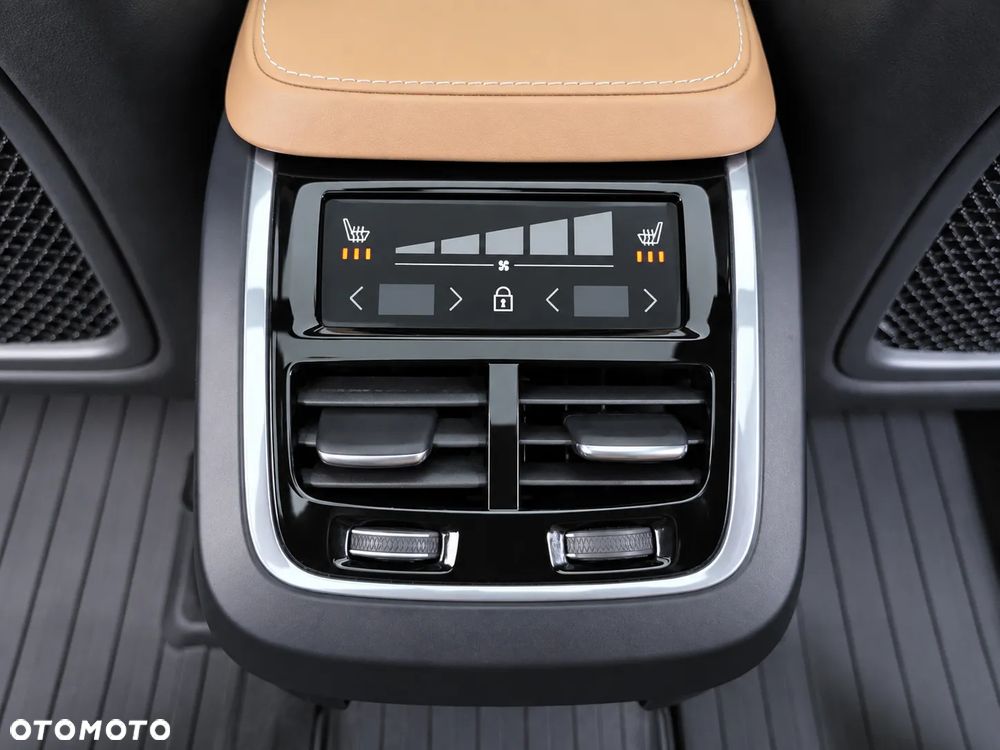 Volvo XC 90 D5 AWD Inscription - 17