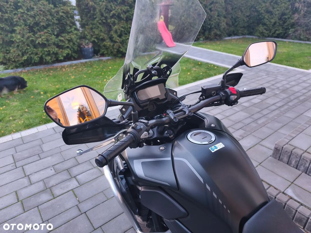 Honda CB - 20
