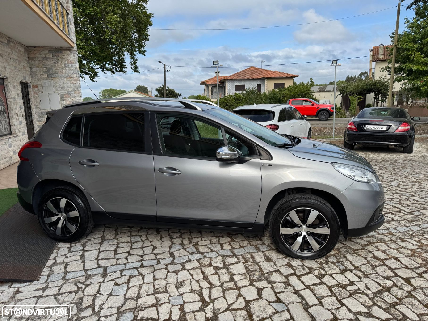 Peugeot 2008 1.2 PureTech Style - 5