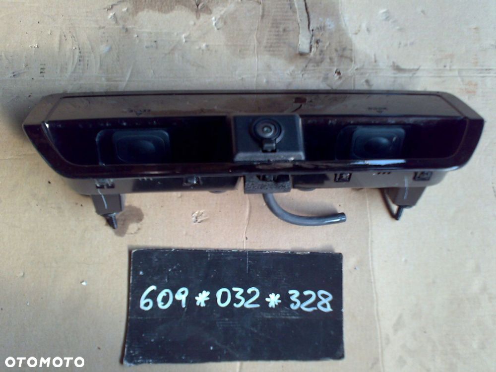 ford bronco sport 2020 - uchyt klapa klamka mikro styk kamera przycisk - 2