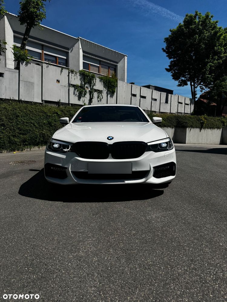 BMW Seria 5 520d xDrive M Sport sport - 3