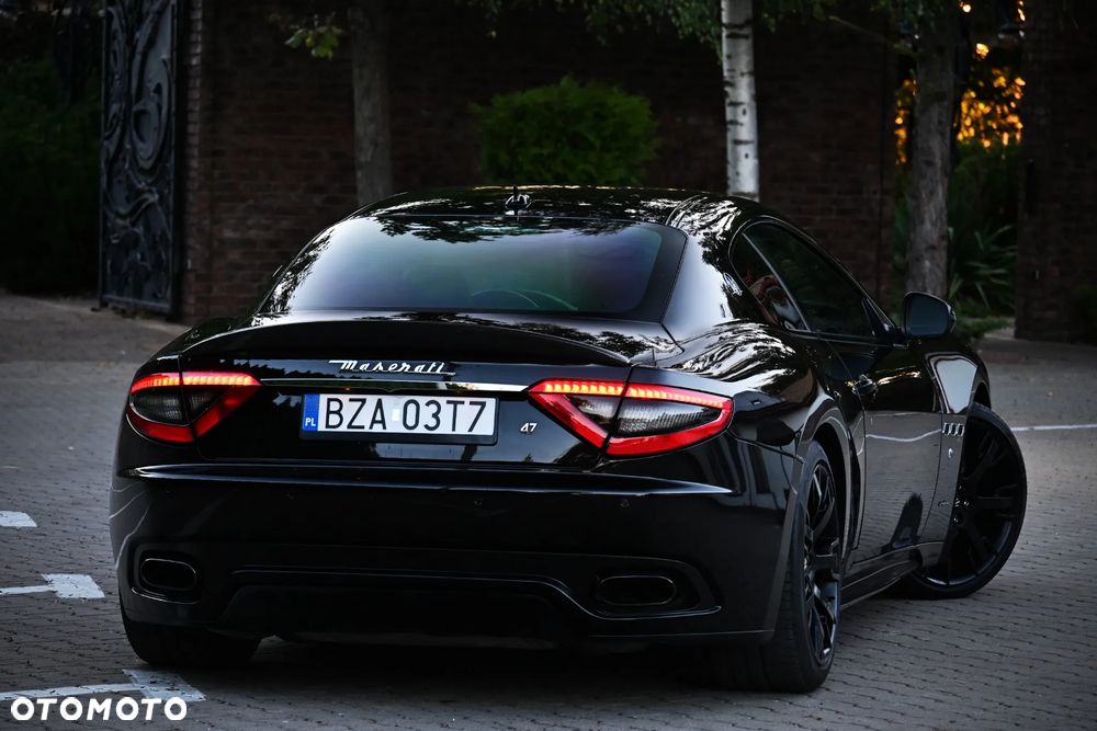 Maserati GranTurismo S Automatik - 17