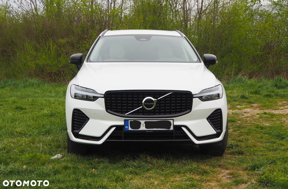 Volvo XC 60 B5 B AWD Plus Dark - 8