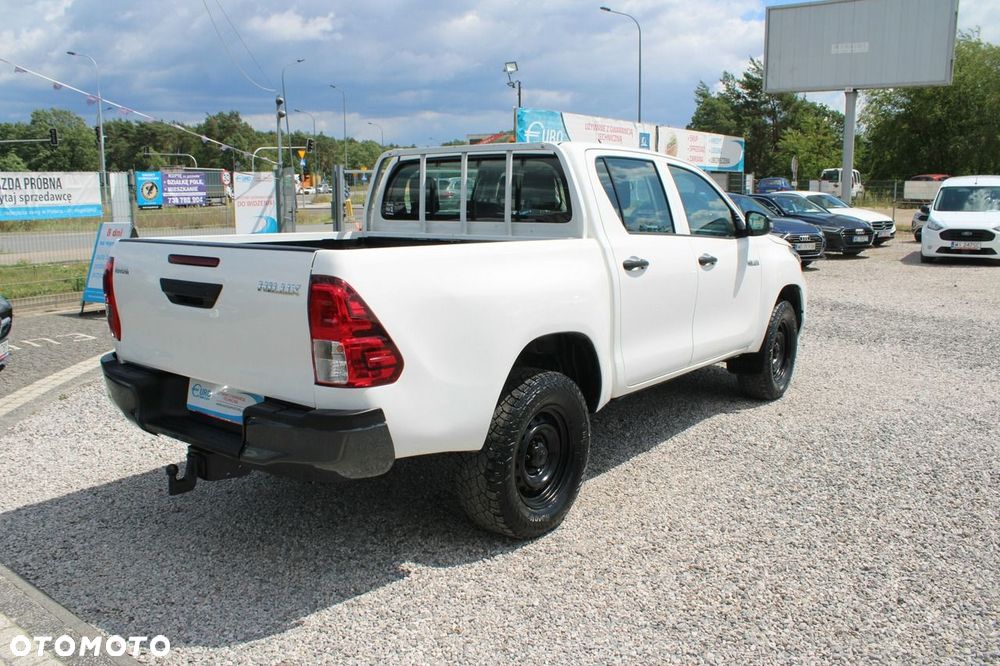 Toyota Hilux - 6