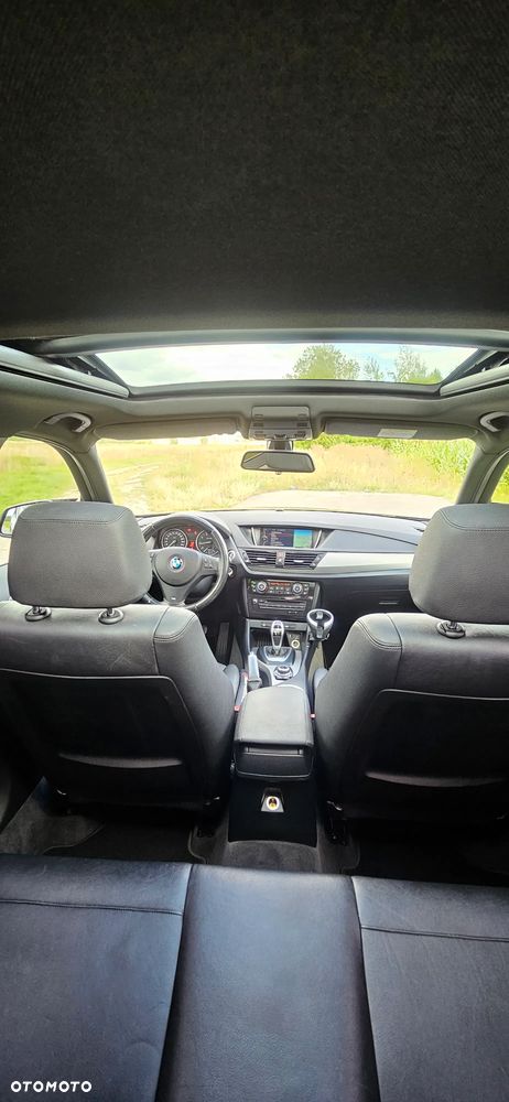 BMW X1 sDrive20i - 17