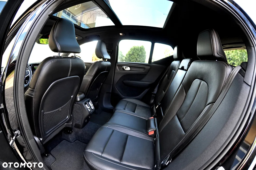 Volvo XC 40 T4 Geartronic Inscription - 25