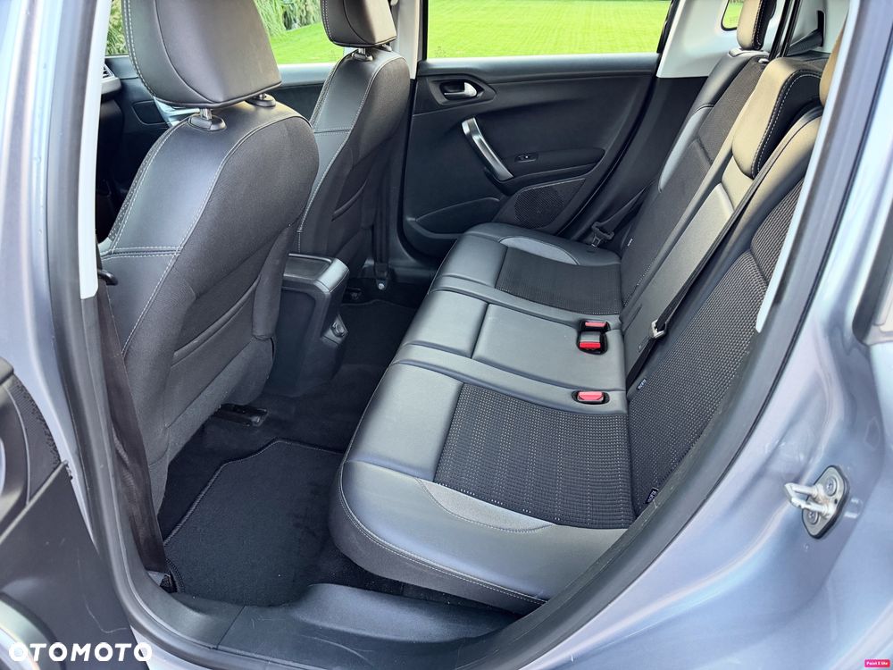 Peugeot 2008 PureTech 110 Stop&Start Allure - 37