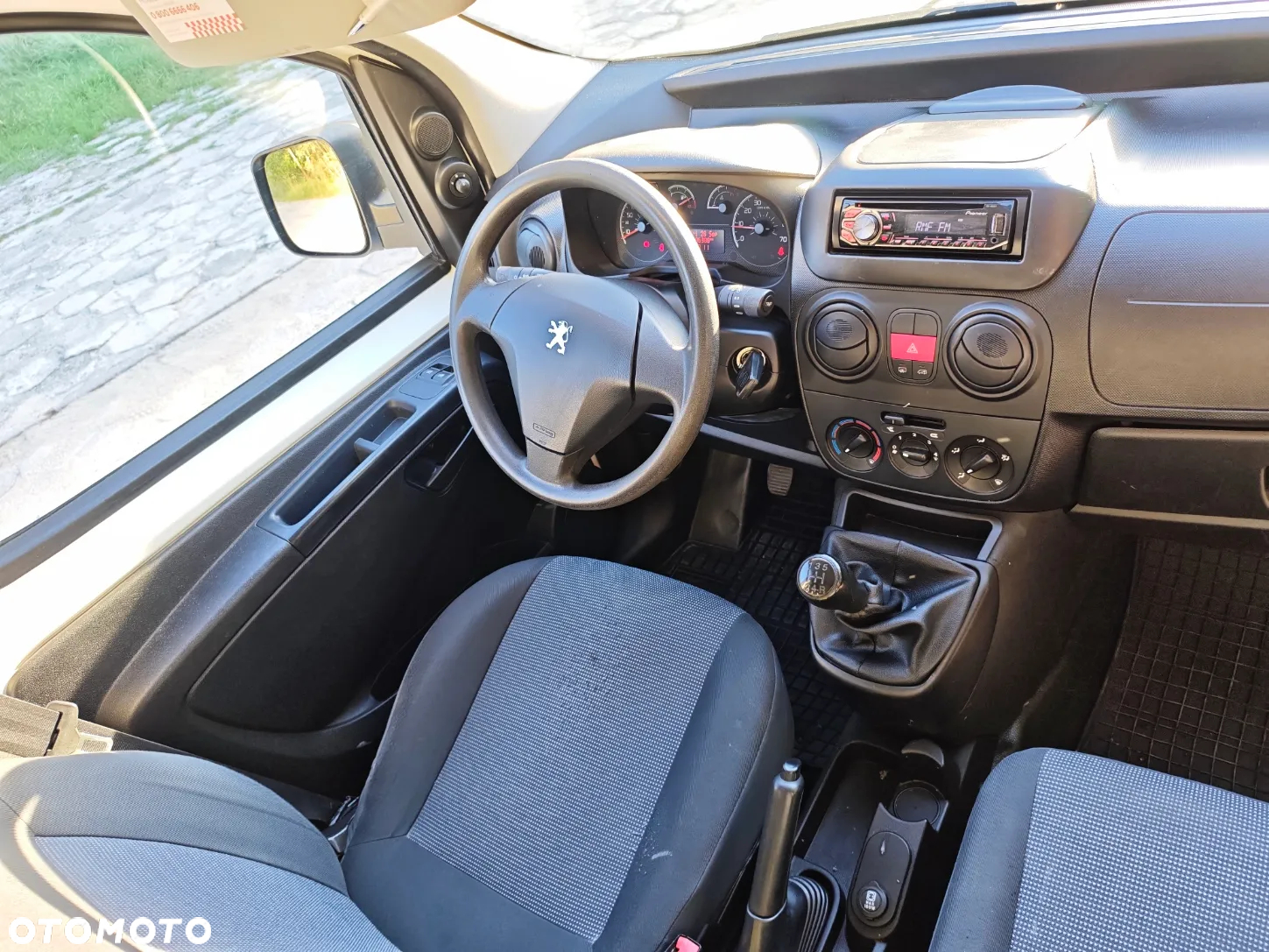 Peugeot BIPPER - 17
