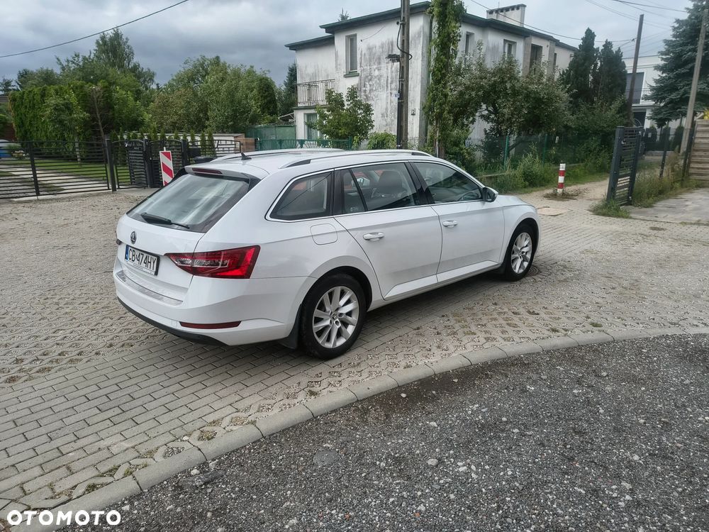 Skoda Superb 2.0 TDI Ambition DSG7 - 7