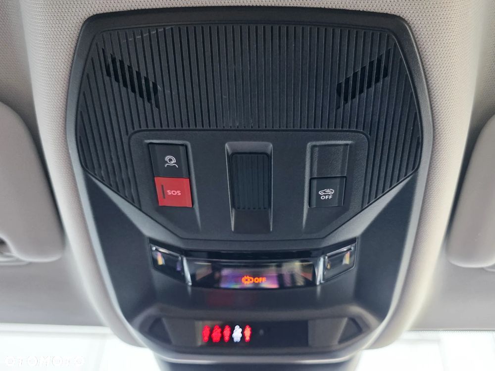 Peugeot 308 1.2 PureTech Allure Pack S&S EAT8 - 28