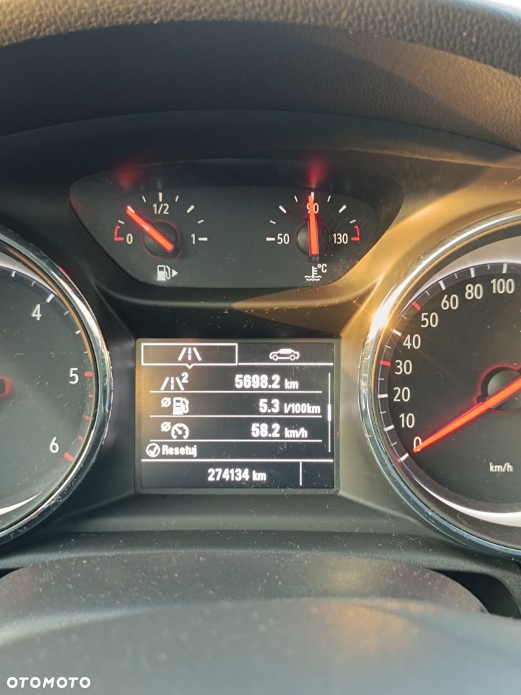 Opel Astra - 6