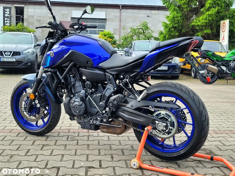Yamaha MT - 6