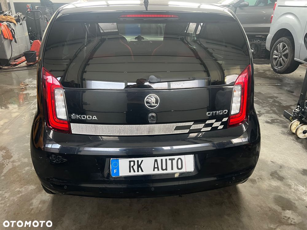 Skoda Citigo 1.0 MPI Monte Carlo - 8