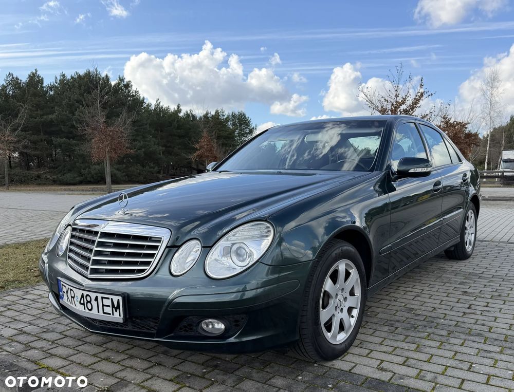 Mercedes-Benz Klasa E 200 CDI Classic DPF - 1