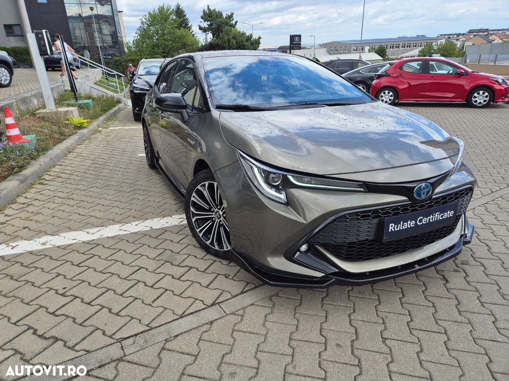 Toyota Corolla - 4