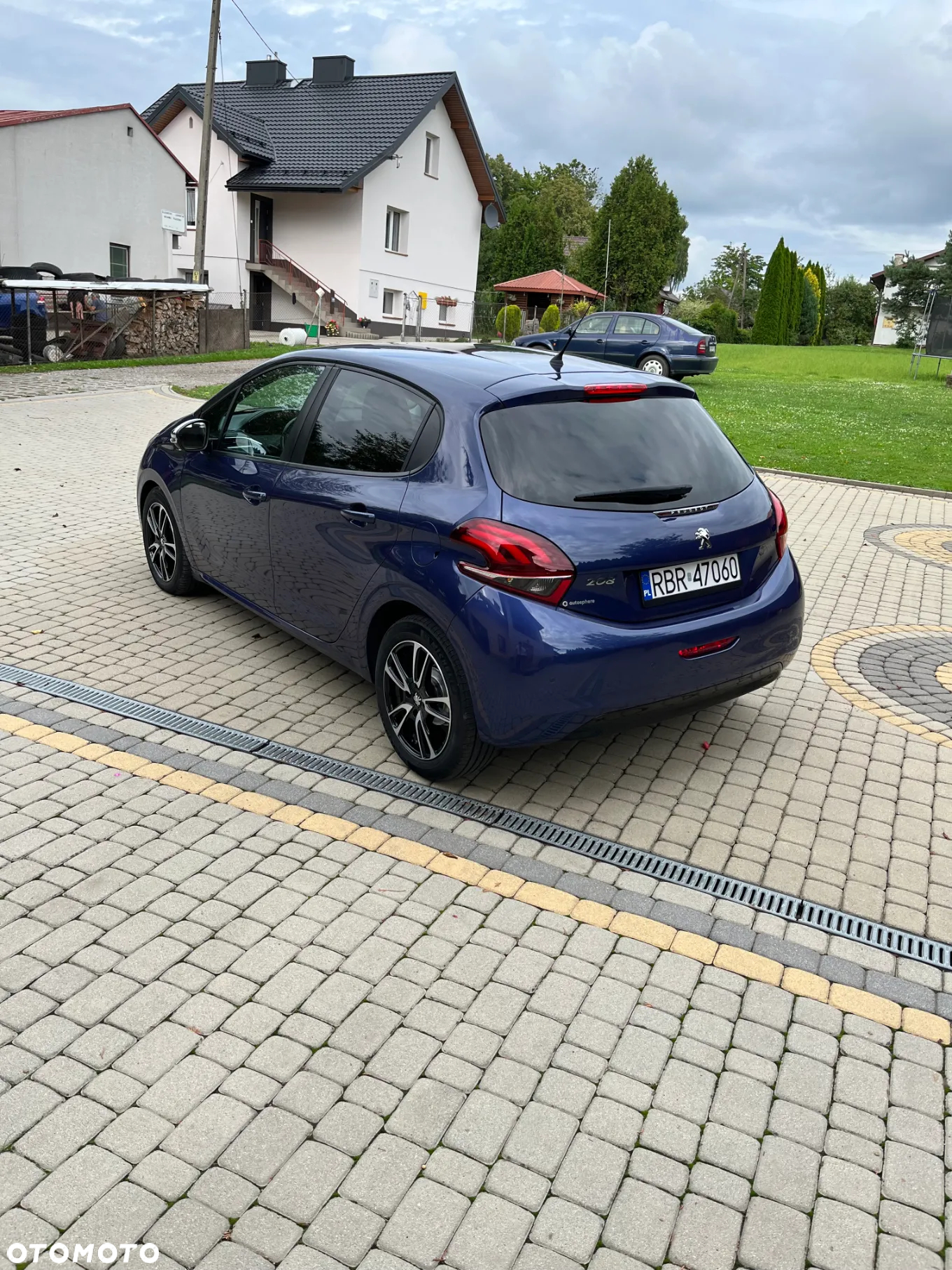 Peugeot 208 1.6 BlueHDi Active - 3