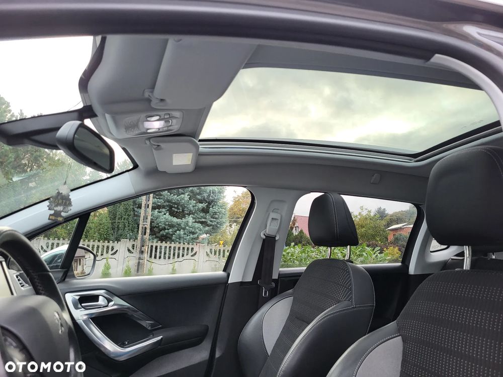 Peugeot 2008 - 16