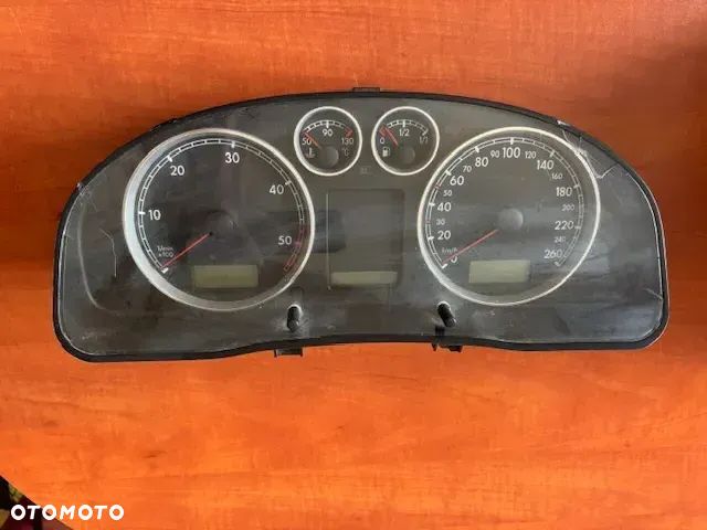 LICZNIK ZEGARY VOLKSWAGEN VW PASSAT B5 3B0920806A 09051940090 3B0919861BX 3B0920927A 3B0920826A 3B0920829A 3B0920806A 3B1919860C 3B0919861 3B0920807F - 14