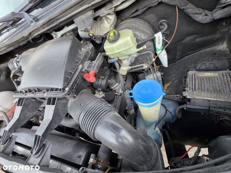 Mercedes-Benz Sprinter - 29