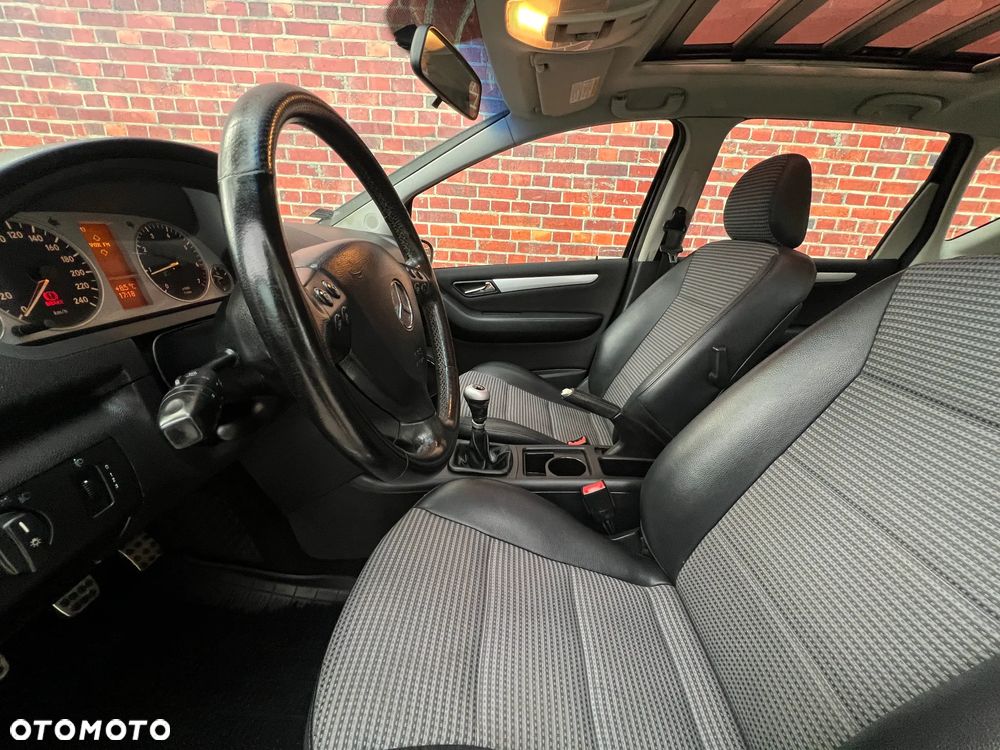 Mercedes-Benz Klasa A - 12