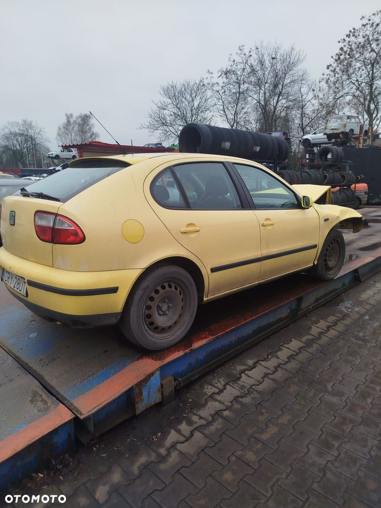 Seat Leon na części. - 7