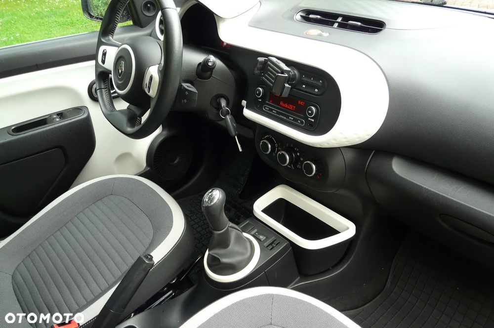 Renault Twingo SCe 70 Intens - 22