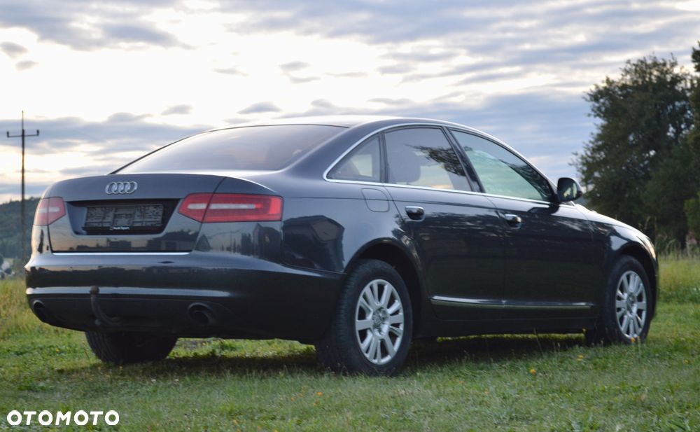 Audi A6 - 4