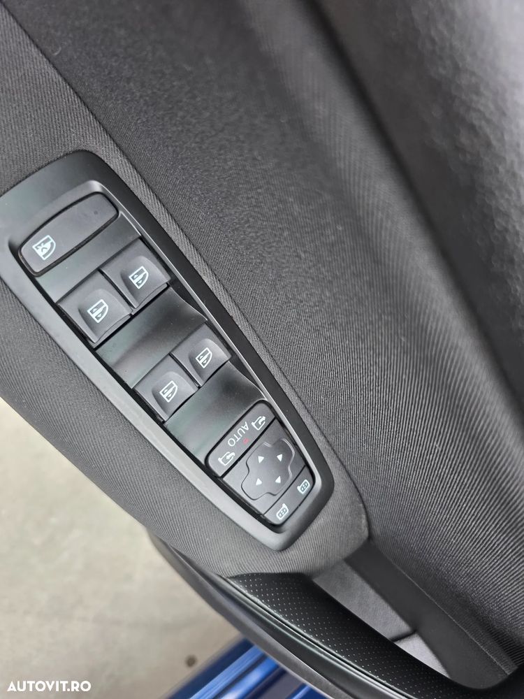 Renault Megane ENERGY dCi 110 INTENS - 10