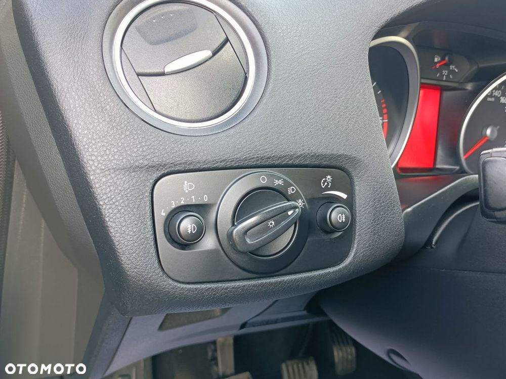 Ford Mondeo 2.0 TDCi Business Edition - 25