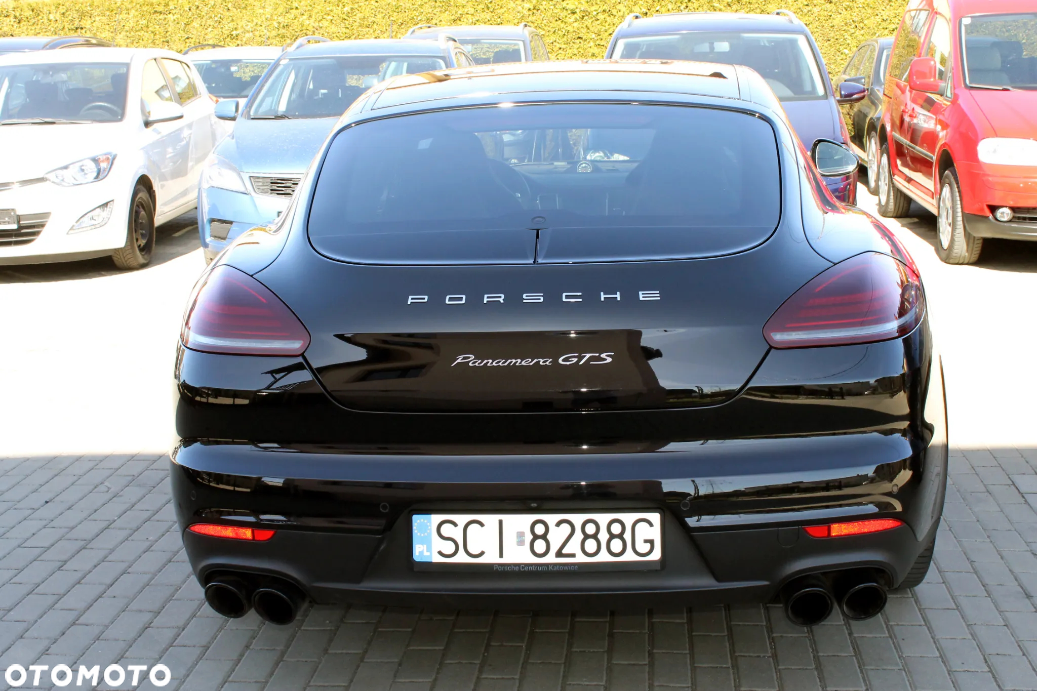 Porsche Panamera GTS - 8