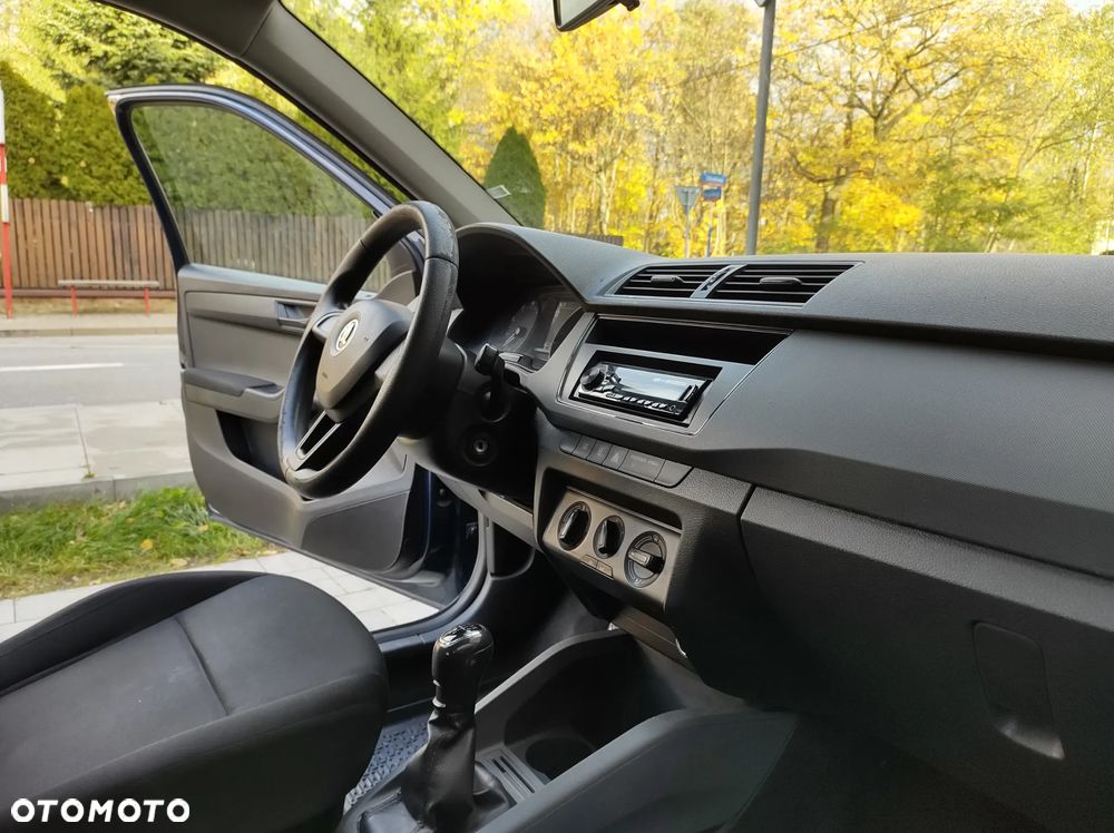 Skoda Fabia 1.2 TSI Active - 8