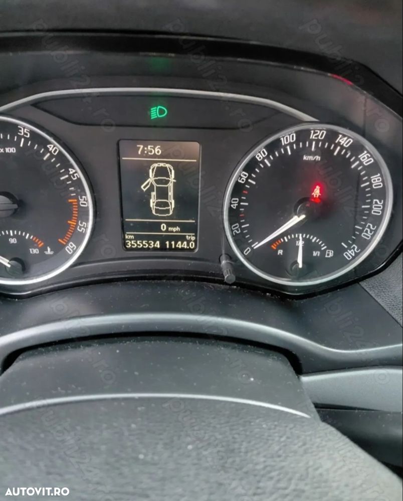 Skoda Octavia 1.6 TDI DPF Classic - 7