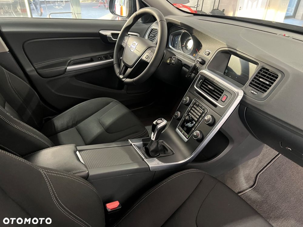 Volvo V60 - 27