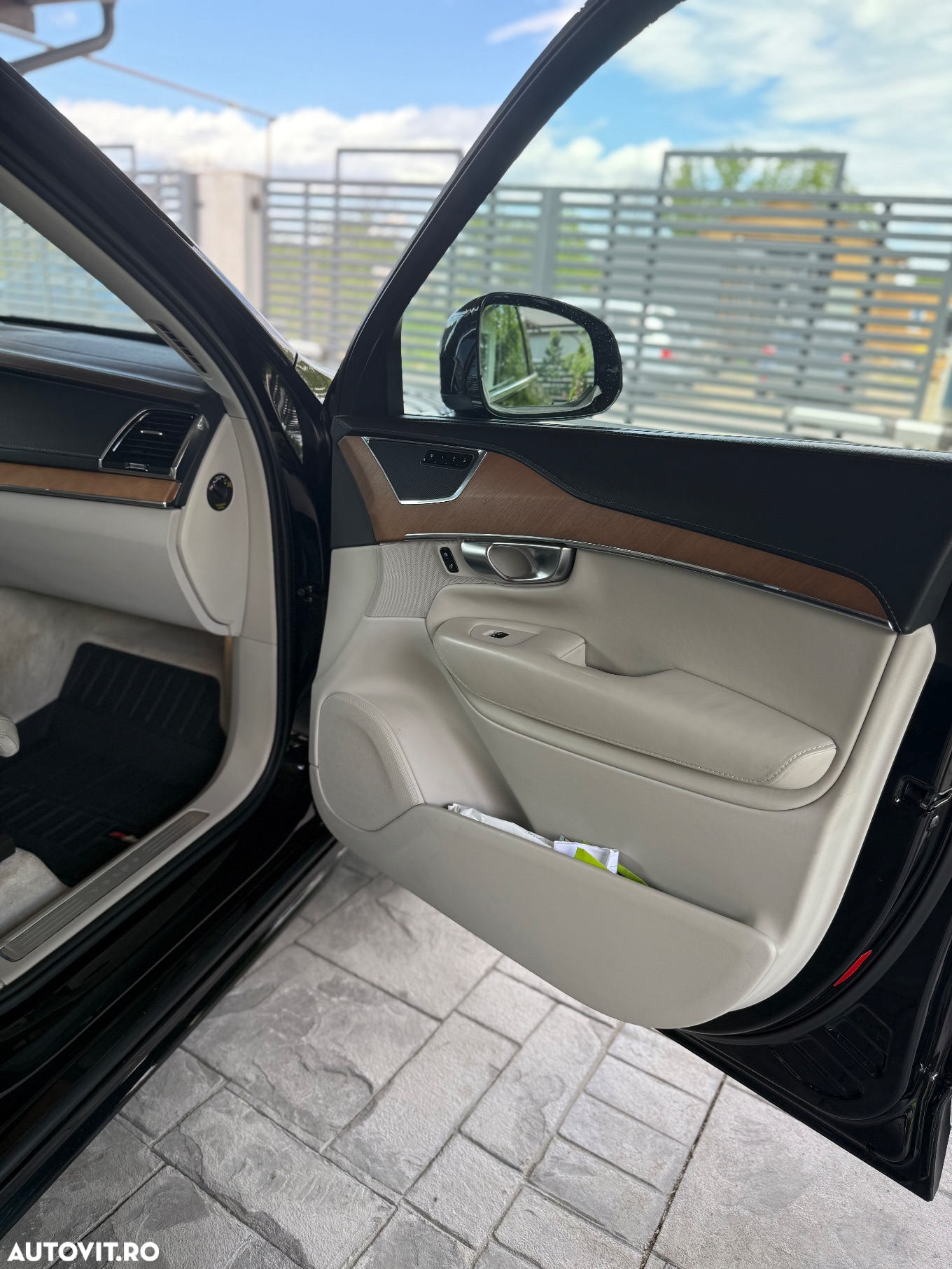 Volvo XC 90 D5 AWD Inscription - 12