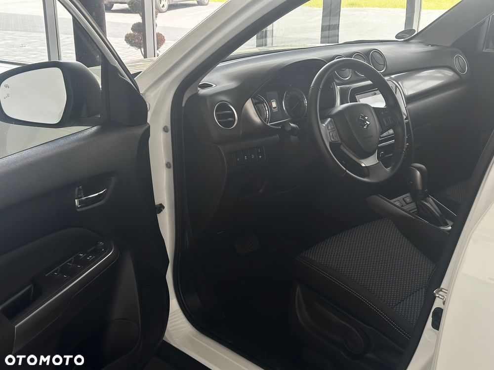 Suzuki Vitara 1.4 Boosterjet Hybrid Automatik Comfort - 12