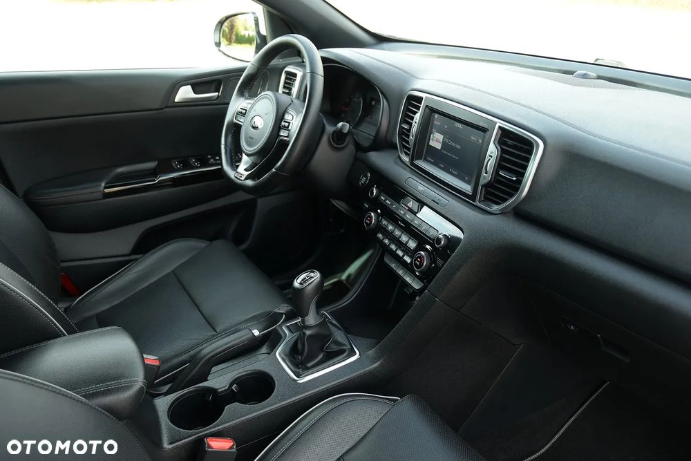Kia Sportage 1.6 T-GDI GT Line 2WD - 23