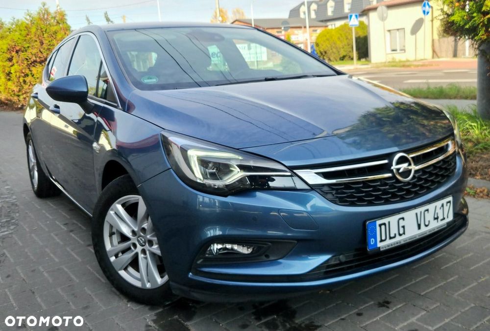 Opel Astra 1.4 T Dynamic S&S - 23