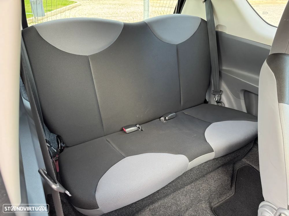 Peugeot 107 1.0 Petit Filou - 14