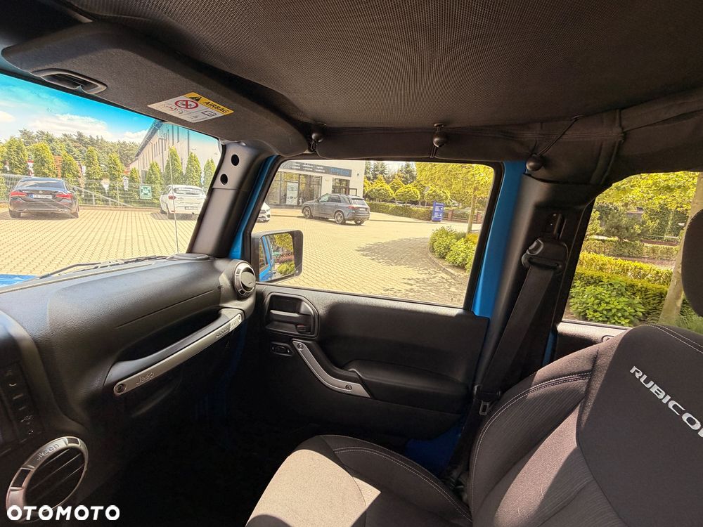 Jeep Wrangler 2.8 CRD Unlim Rubicon Recon - 38