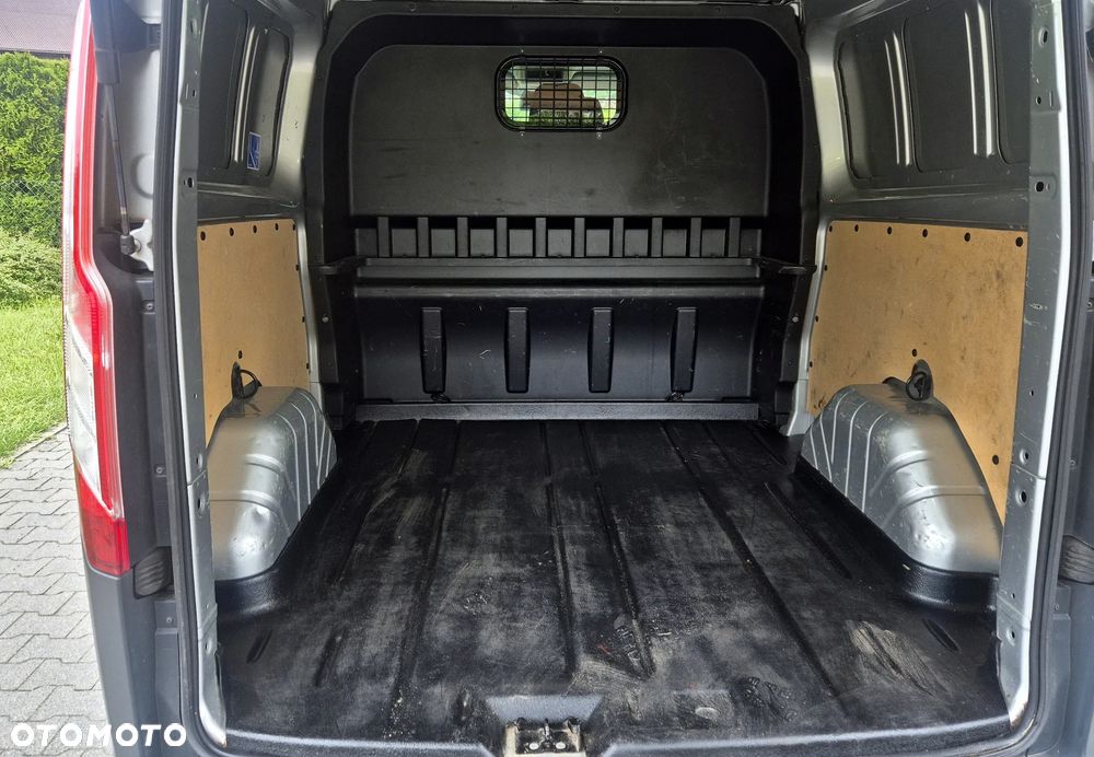 Ford Transit Custom - 14