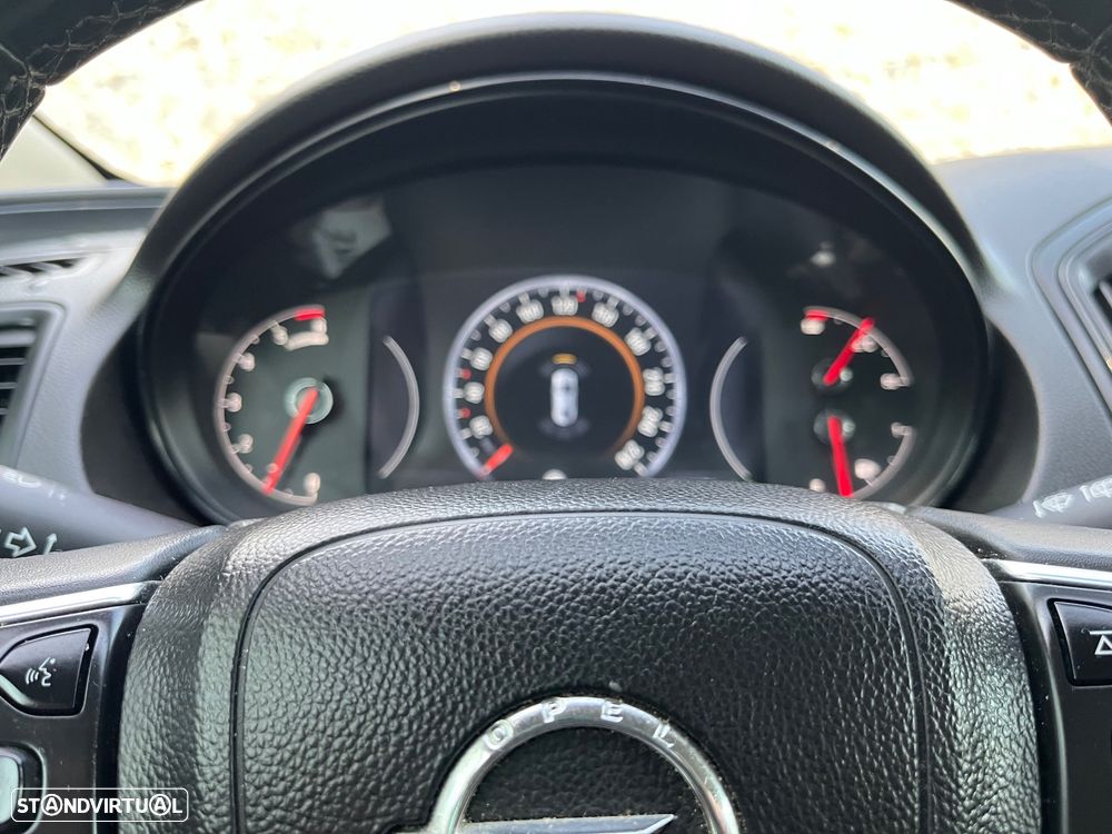 Opel Insignia Sports Tourer 2.0 CDTi Executive S/S - 30