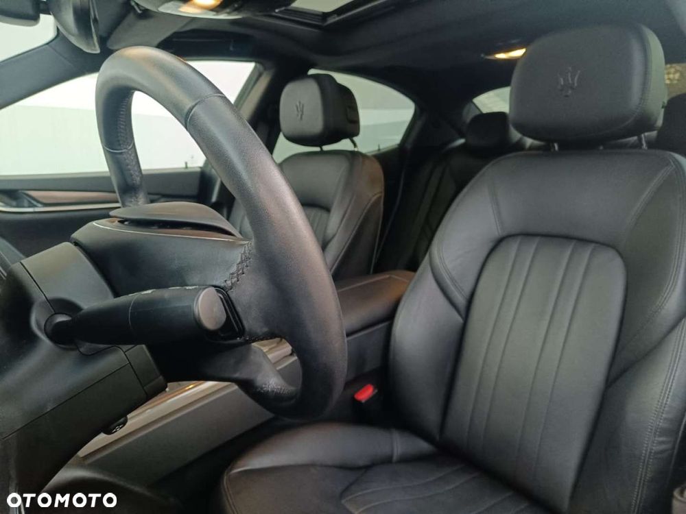 Maserati Ghibli - 18