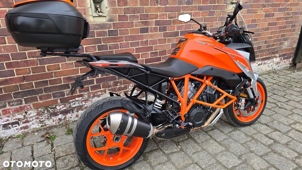 KTM Super Duke - 38