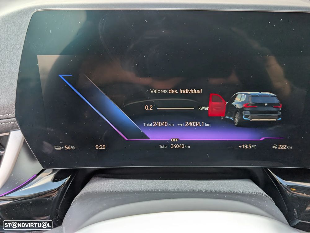 BMW iX1 xDrive30 xLine - 16