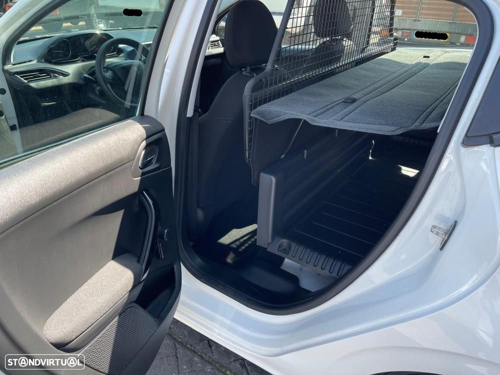 Peugeot 208 Van 208 1.5 BlueHDI (102CV) - 17