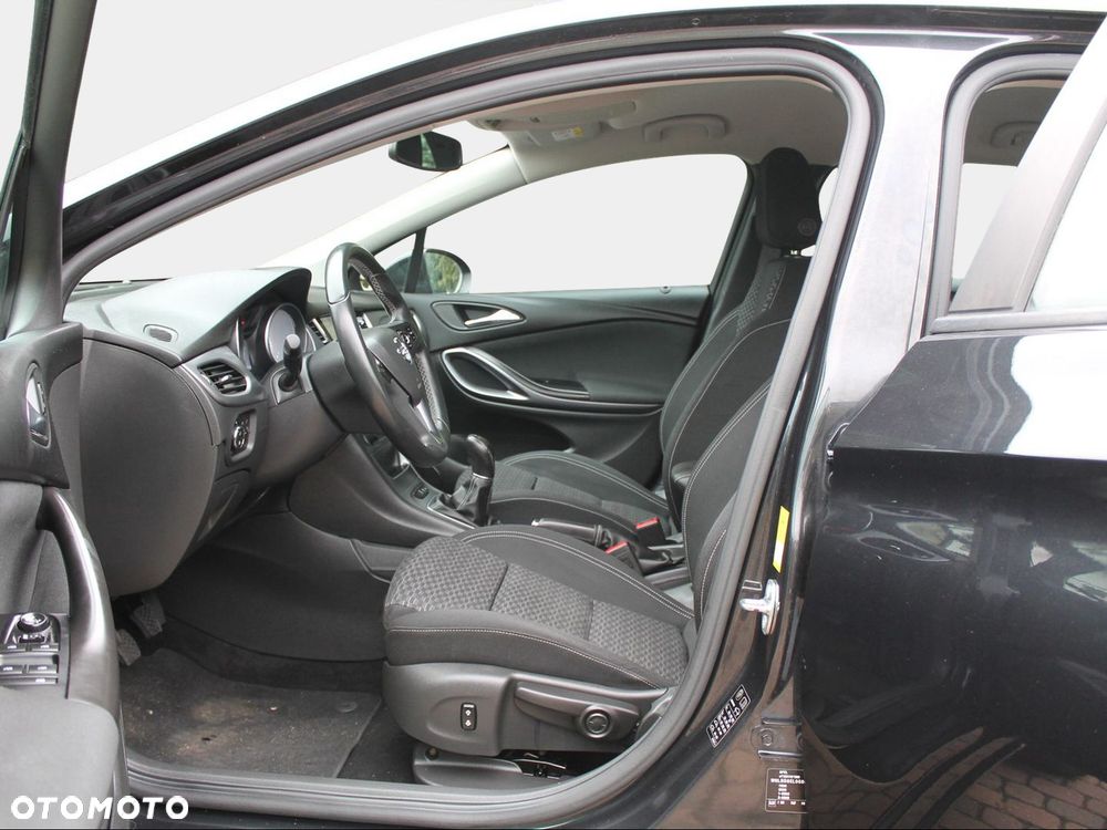 Opel Astra 1.6 CDTI Elite - 33
