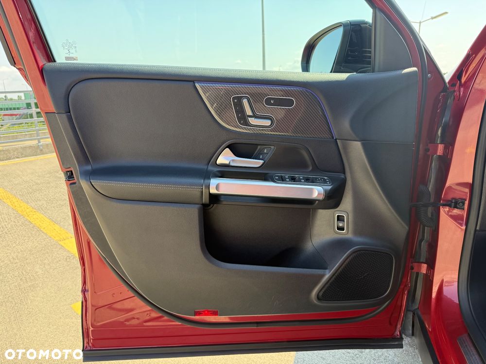 Mercedes-Benz GLB 200 AMG Line 7G-DCT - 16
